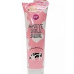 Tẩy da chết sữa bò Cathy Doll White Milk Shine - 320ml, chính hãng